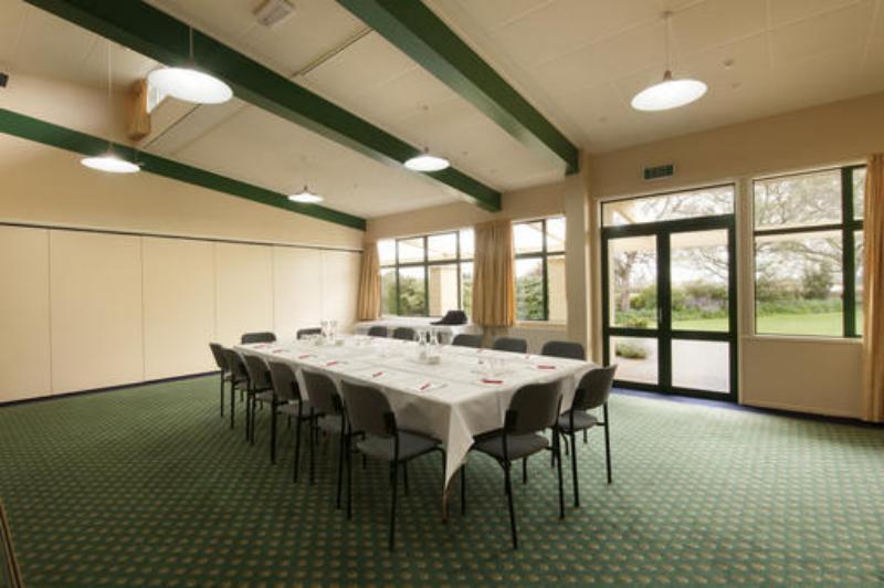 Croydon Lodge Gore Exterior photo